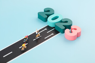 Miniature creative cycling across 2023