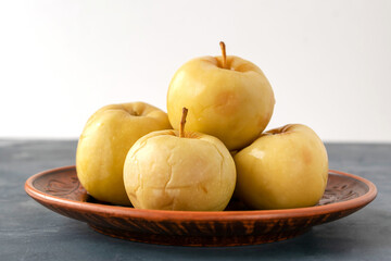 Soaked or lacto-fermented apples are as important to Russian cooking as kvass and rye bread. Fermentation is an ancient way of preserving and preserving food for a long time.