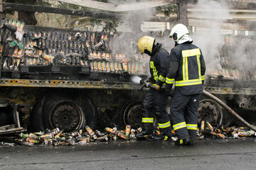 Fire in a truck trailer. Accident.