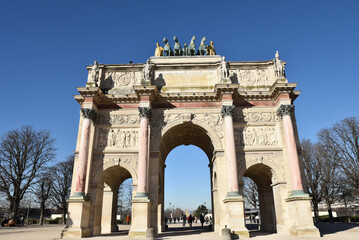 Fototapeta na wymiar Arc de triomphe du Carrousel à Paris. France