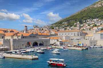 Fototapeta premium Landmarks of Croatia- splendid Dubrovnik. View with castle and harbor