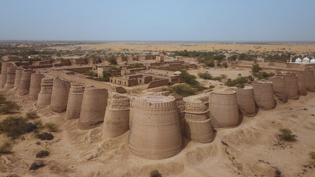 Aerial View to the Sandy Walls of the Pakistani Derawar large square fortress in Ahmadpur East Tehsil, Punjab province, Pakistan