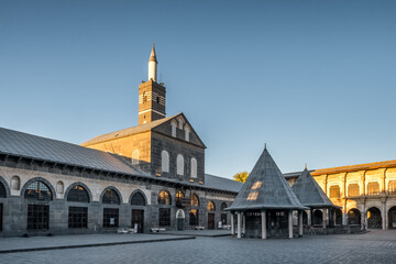 Diyarbakir Grand mosque at sunrise, Eastern Turkey