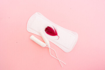 Menstrual pad with schedule card background
