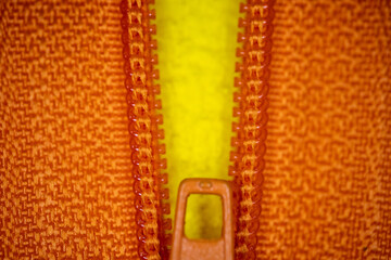 Zipper cremallera anaranjada