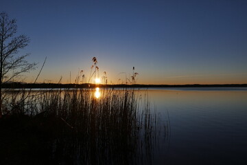 Fototapeta na wymiar Sunset on Lake Starnberg Bavaria February 2022