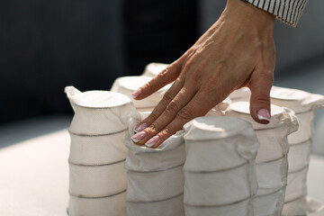 Independent spring blocks packed in spunbond. Bonding layers of springs. Furniture manufacture....