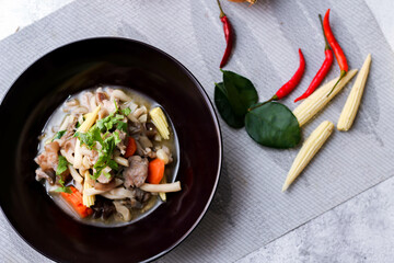 Stir Fried Mushrooms with Pork It is a Thai food that you can find often and it is also a food. Street food in Thailand