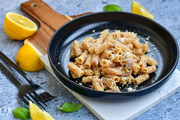   Gluten free Chickpea pasta.Fresh  low carb  high protein pasta rigatoni with  cream sauce  ,  tuna , parmesan cheese ,olive oil and black pepper)  Ketogenic diet pasta 