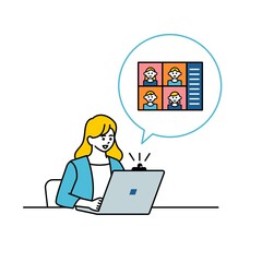 ノートパソコンでwebミーティングをする女性