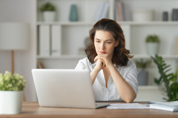 Obraz premium woman working in the office