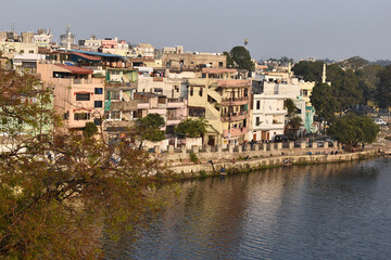 Fototapeta na wymiar Cityscape on side of Lower Lake, Jahangirabad, Bhopal, Madhya Pradesh, India.
