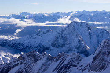 Obraz premium European Alps from the 'Zugspitze' - Germany's talles mountain