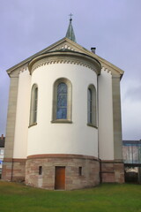 Fototapeta na wymiar Evangelische Kirche in Bad Säckingen- Rheinansicht