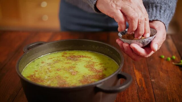split pea soup adding spices
