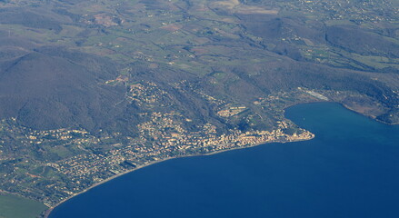 vue aérienne....environs de rome