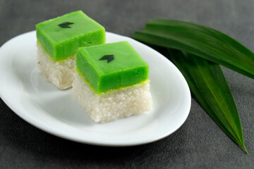 Talam Ketan - Glutinous Layer Rice Cake with Pandan Pudding on Top