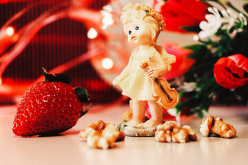 christmas tree decorations,Do you want strawberries? Gifts of nature, vitamin explosion, gastronomic orgasm, enjoy the food.