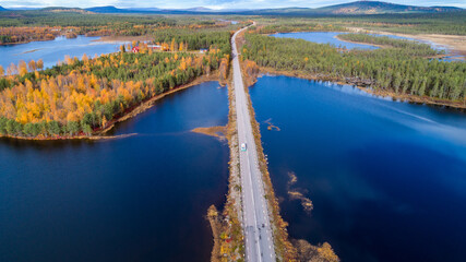  road crosses Swedish lakes