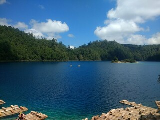 Lago en Chiapas, M&eacute;xico 