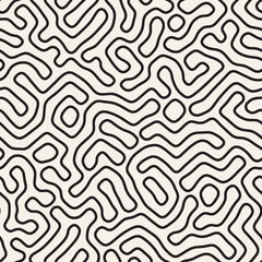 Vector seamless pattern. Repeating geometric abstract elements. Stylish monochrome background design.