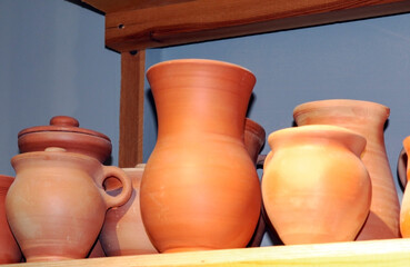 earthenware (ceramic) dishes in a pottery workshop