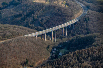 Gesperrte Rahmetalbrücke der Autobahn A45 bei Lüdenscheid, NRW, Deutschland