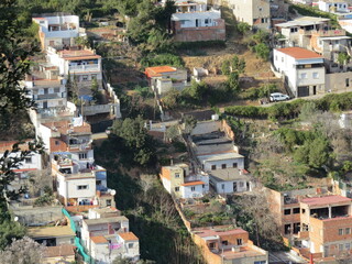 Naklejka premium senderismo mirador Llobera, de La Torre de Baro, En Barcelona.