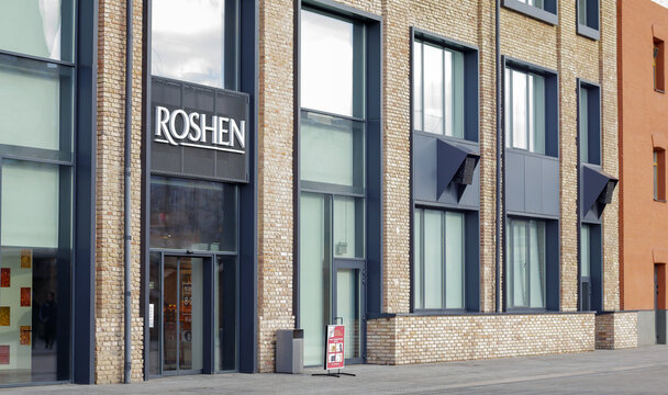 Confectionery chocolate factory Roshen in Kiev. Emblem of the Roshen company. Business owned by former President of Ukraine Petro Poroshenko. Roshen Corporation. Ukraine, Kiev - February 09, 2022.