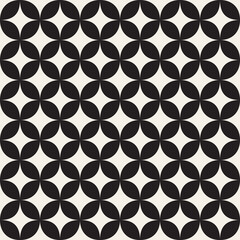 Vector seamless pattern. Repeating geometric abstract elements. Stylish monochrome background design.