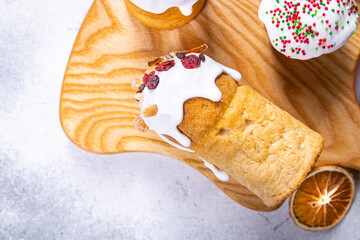 easter cake kulich holiday pastry homemade dessert festive holiday easter treat healthy meal food snack on the table copy space food background rustic 