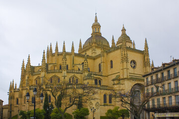 Fototapeta na wymiar Cathedral of Santa Maria in Segovia, Spain 