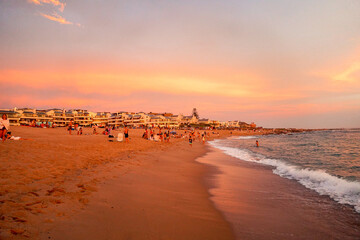 Hora dorada sobre playa en Uruguay