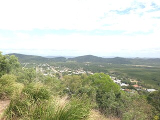 Cooktown Town trip, roads and views, Grassy Hills lookout and Finch Bay and Beach.


