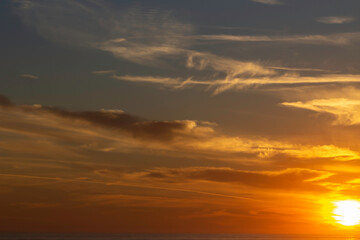 Fototapeta na wymiar Sunset by the sea 