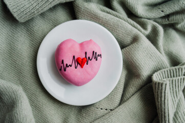 cake in the form of a pink heart and a heartbeat pattern. cute surprise and gifts for Valentine's...