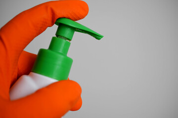 Naklejka premium the use of cleaning products, washing and cleaning the house, watering flowers 