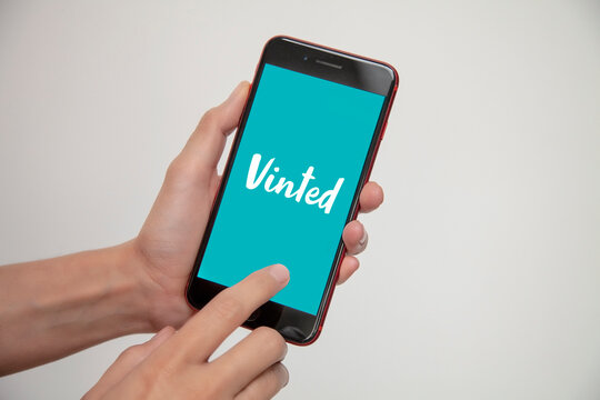 vinted site en ligne de v&ecirc;tement de seconde main