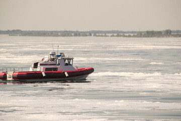 Fototapeta premium rescue boat