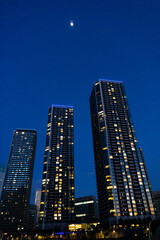 Fototapeta na wymiar Night view of high-rise condominiums in Tokyo, Japan_06