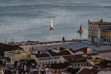 Lisbon panorama, Castelo de São Jorge - Praça do Comércio
