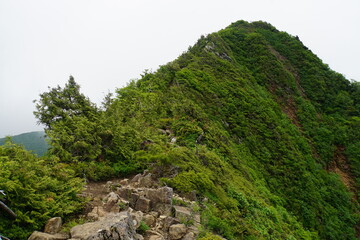 雁戸山の最後の登り