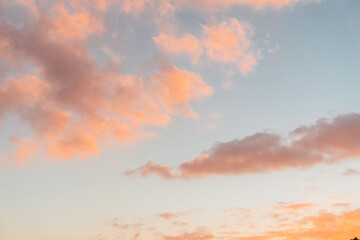 Naklejka na ściany i meble Sunset sky full of clouds