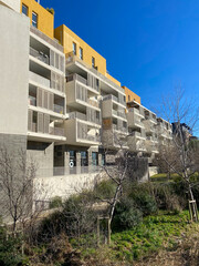 Immeuble moderne résidentiel à Montpellier, Occitanie