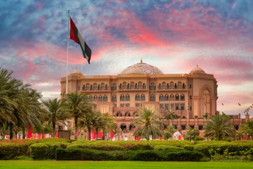 Fotobehang Emirates Palace in Abu Dhabi at sunset, United Arab Emirates © Patryk Kosmider