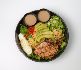 Fresh Salad with Avocado and Grilled Chicken