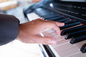 Obraz premium The musicians were playing the piano for the joy of life.