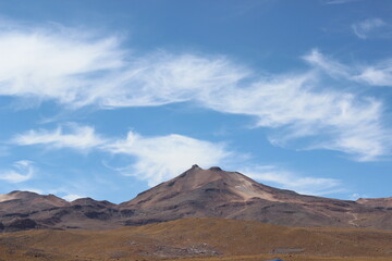Fototapeta na wymiar vulcão deserto do Atacama