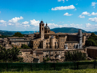 Fototapeta na wymiar Beautiful medieval town Urbino in Italy