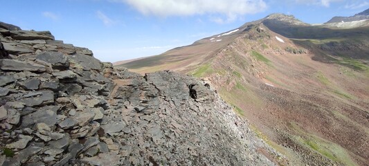 Panoramic view from the top of the mountain.